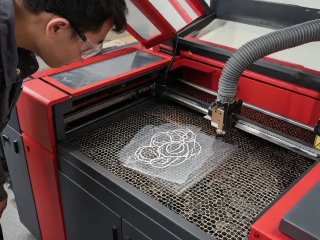 Laser cutting workflow for thin sheet and display materials